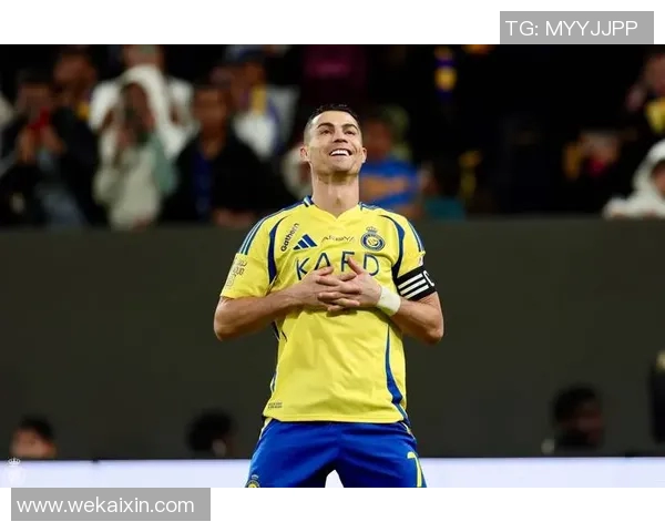 聚焦现役高个足球巨星场上优势与制胜关键解析